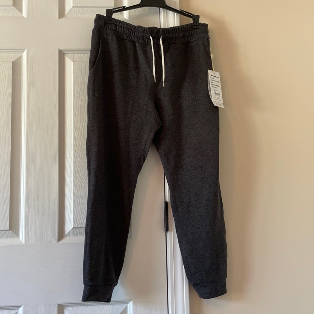 Vuori joggers